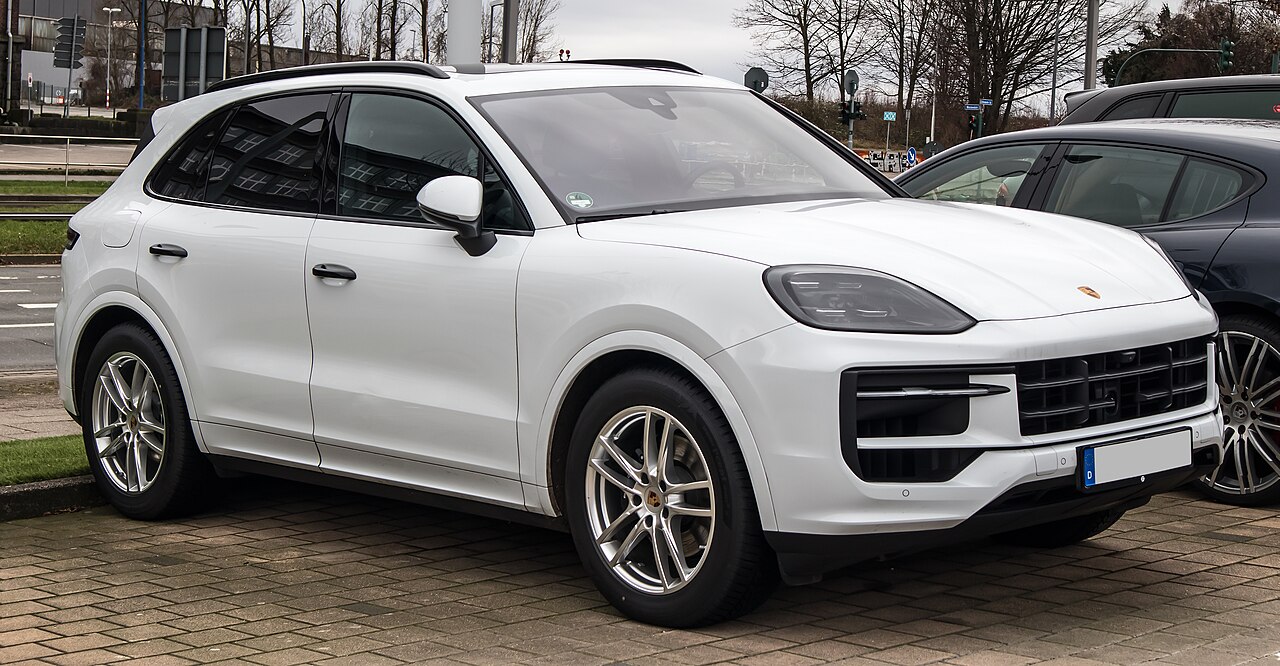 Porsche Cayenne Electric: Is It the Best Luxury EV Option?